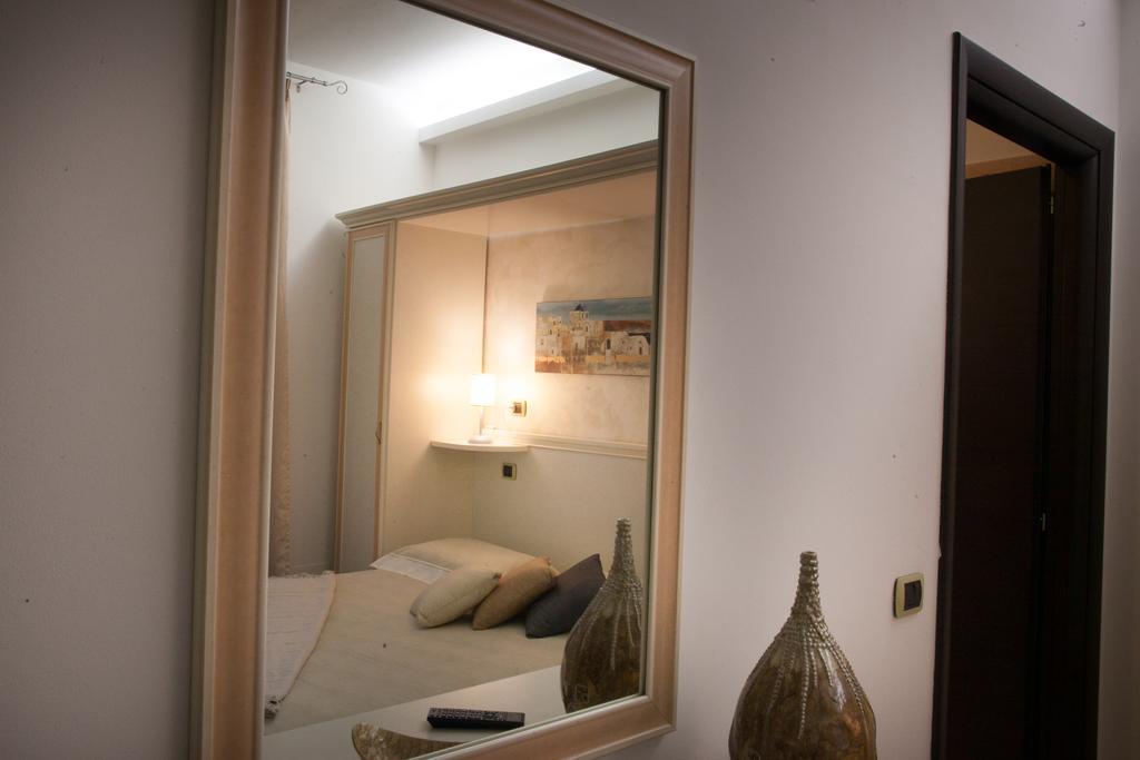 Pensione Degli Ulivi Porto SantʼElpidio Habitación foto
